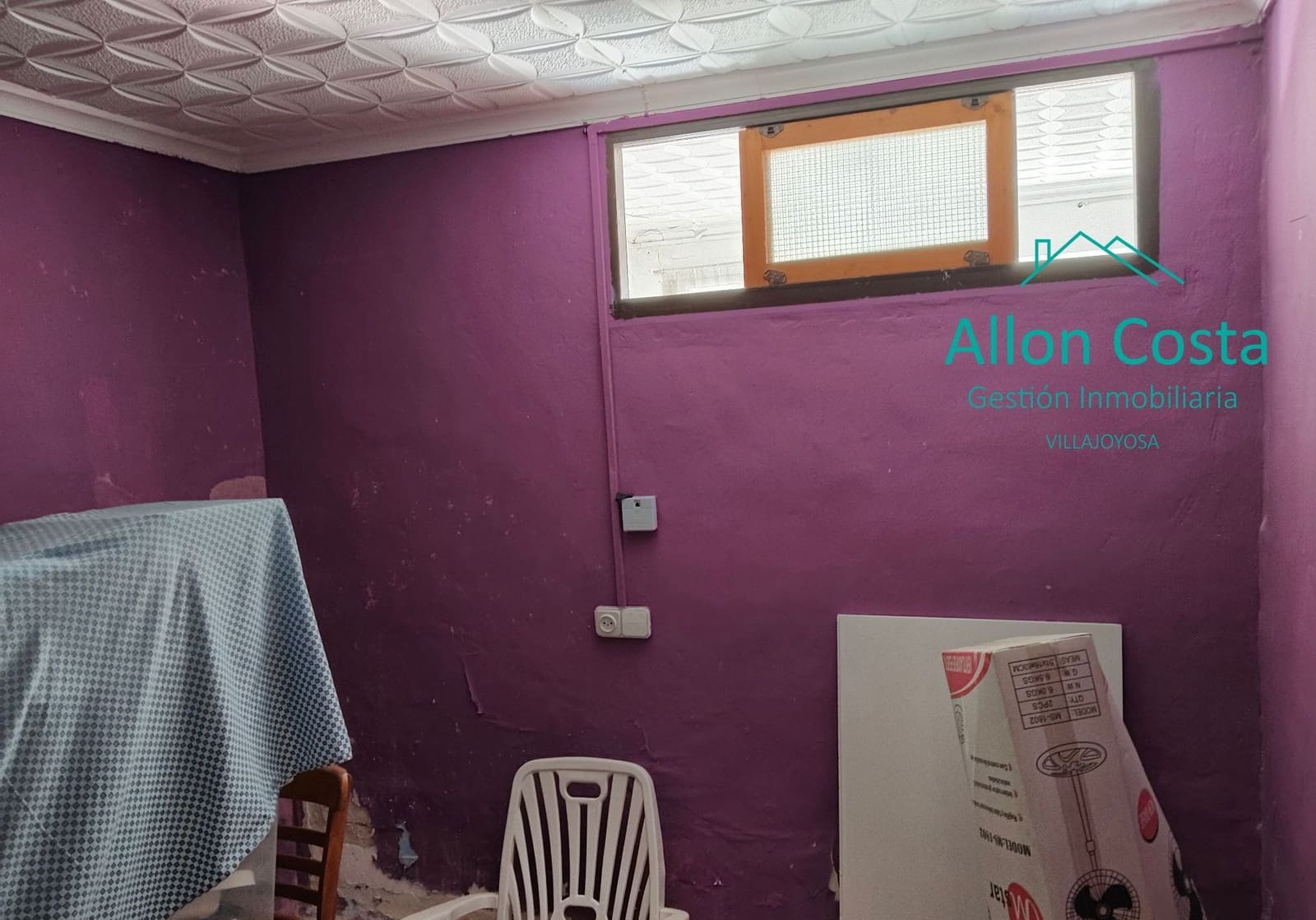 2 bedroom Semi-detached Villa for sale in La Villajoyosa / Vila Joiosa - € 130,000 (Ref: 9964924)