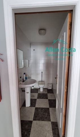 Erhverv til salg i La Villajoyosa / Vila Joiosa - € 155.000 (Ref: 9964925)