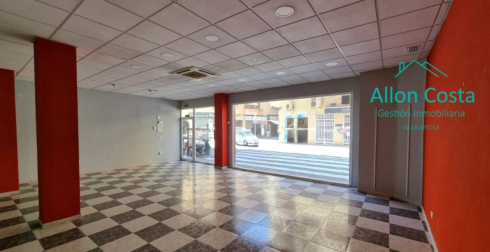Kaupallinen myytävänä paikassa La Villajoyosa / Vila Joiosa - 155 000 € (Ref: 9964925)