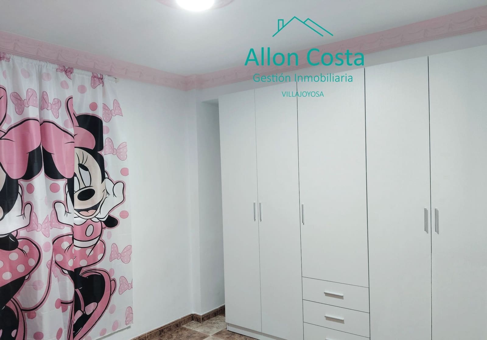 3 bedroom Flat for sale in La Villajoyosa / Vila Joiosa - € 160,000 (Ref: 9964926)