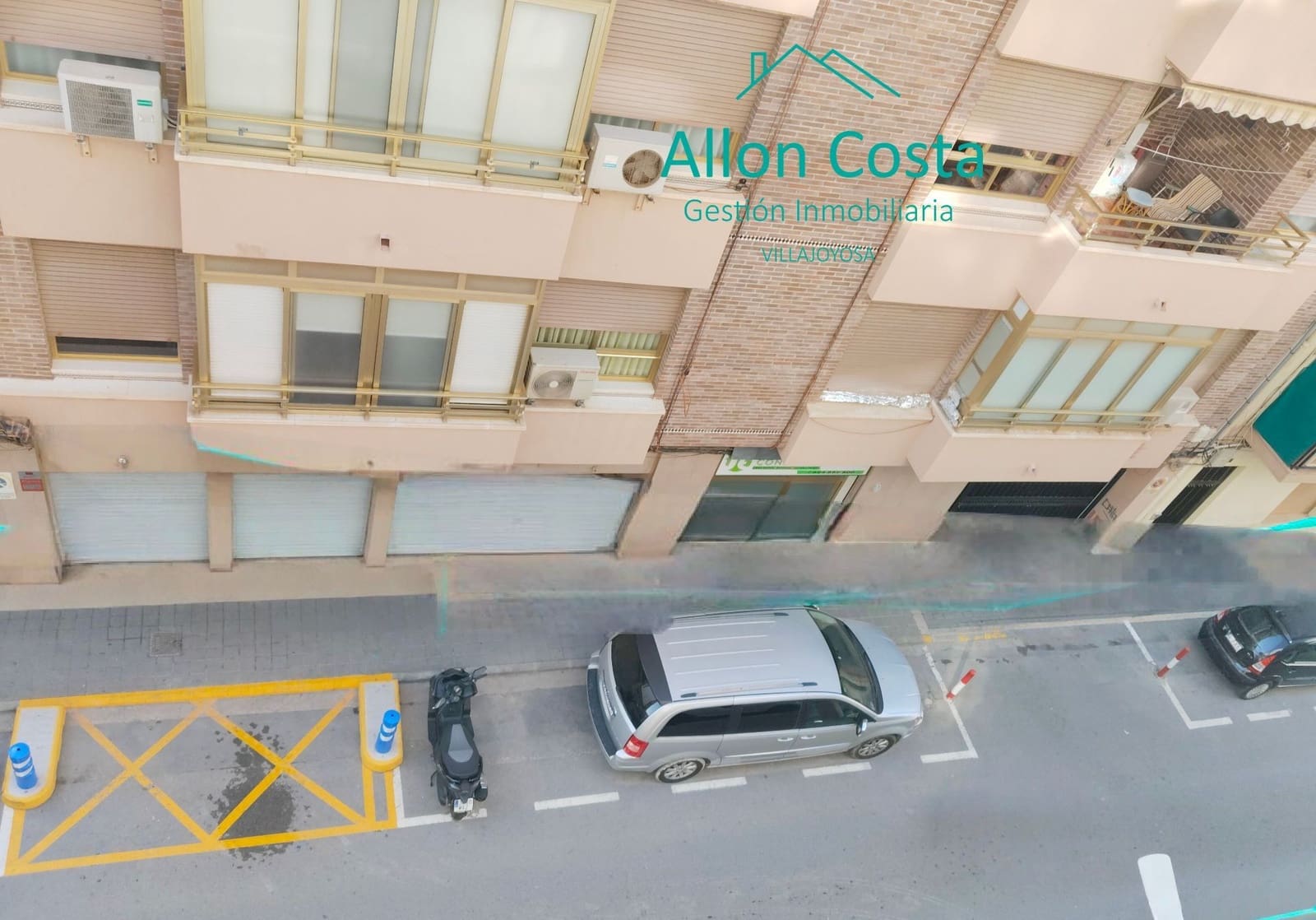 3 bedroom Flat for sale in La Villajoyosa / Vila Joiosa - € 160,000 (Ref: 9964926)