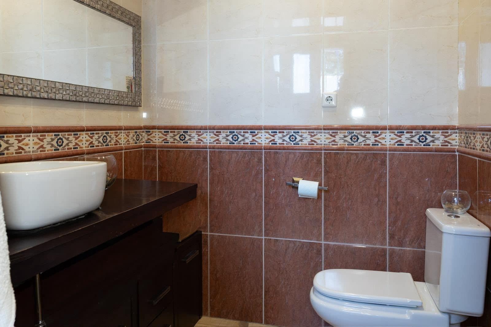 2 quarto Moradia para venda em Marbella com piscina garagem - 645 000 € (Ref: 10017035)