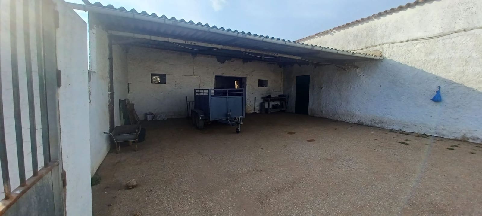 Finca/Landhuis te koop in Santa Olalla del Cala met garage - € 1.000.000 (Ref: 10080374)