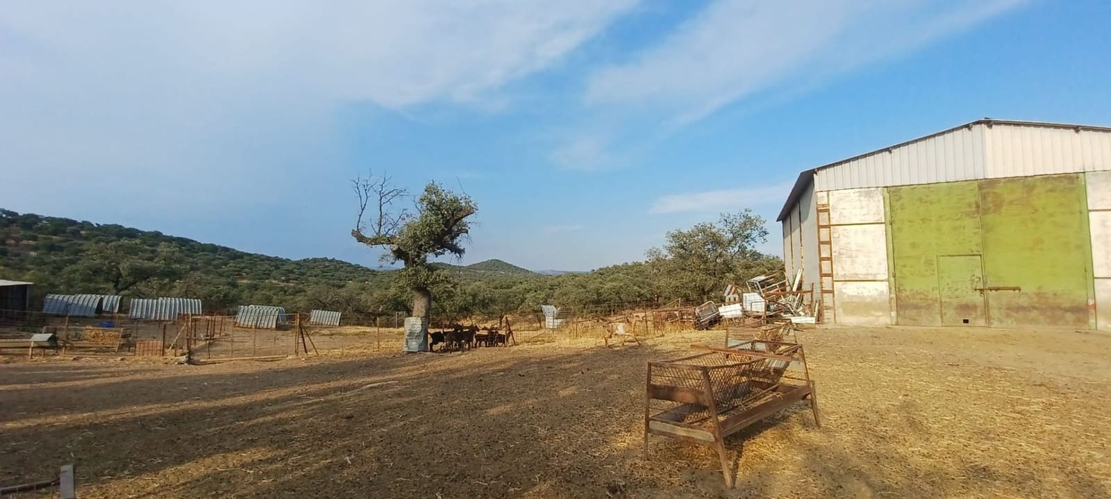 Finca/Landhuis te koop in Santa Olalla del Cala met garage - € 1.000.000 (Ref: 10080374)