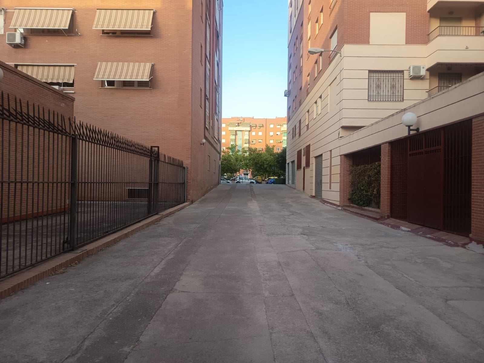 4 soverom Leilighet til salgs i Granada by med garasje - € 219 900 (Ref: 10175371)