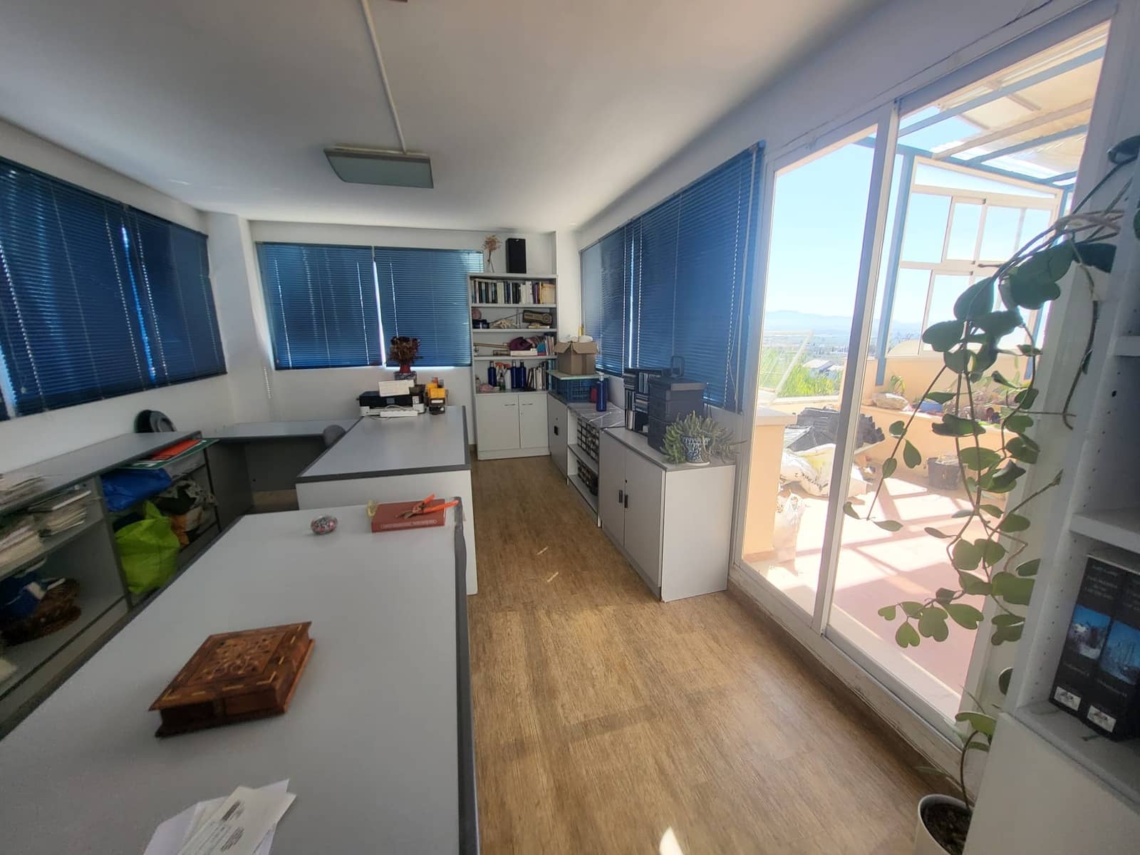 Villa til salgs i Albolote med svømmebasseng garasje - € 410 000 (Ref: 10175380)