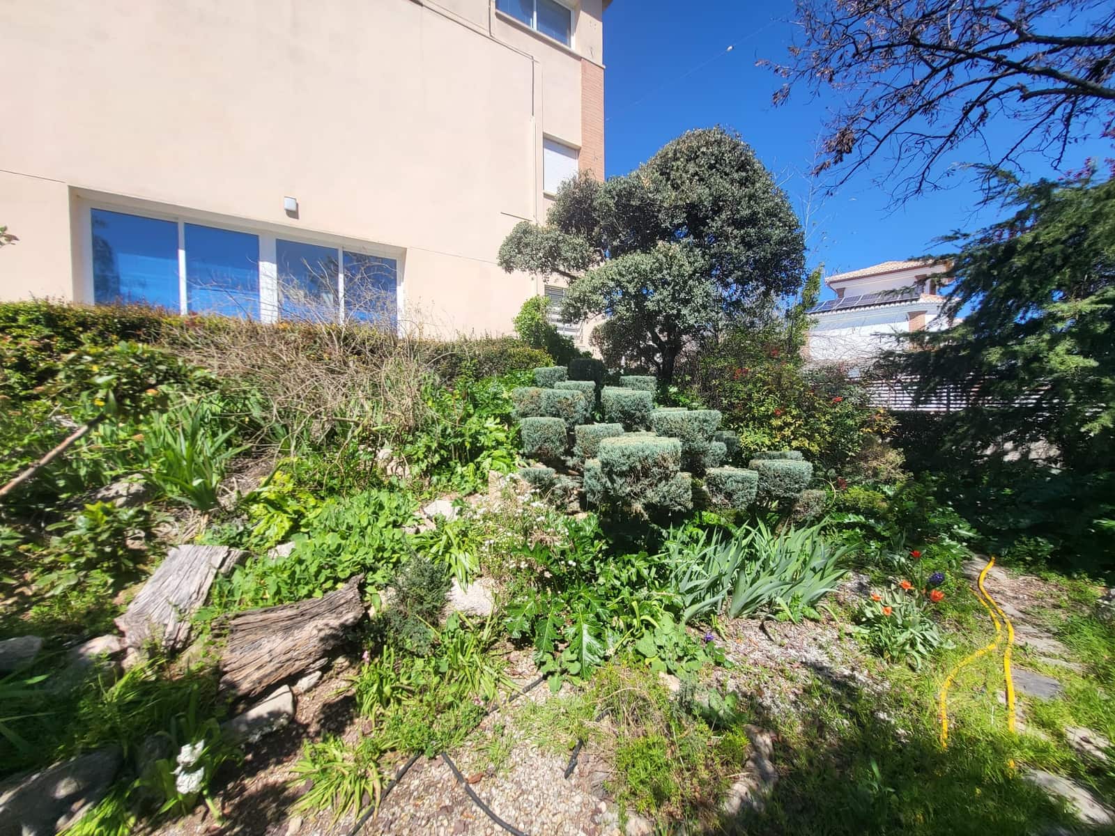 Villa til salgs i Albolote med svømmebasseng garasje - € 410 000 (Ref: 10175380)