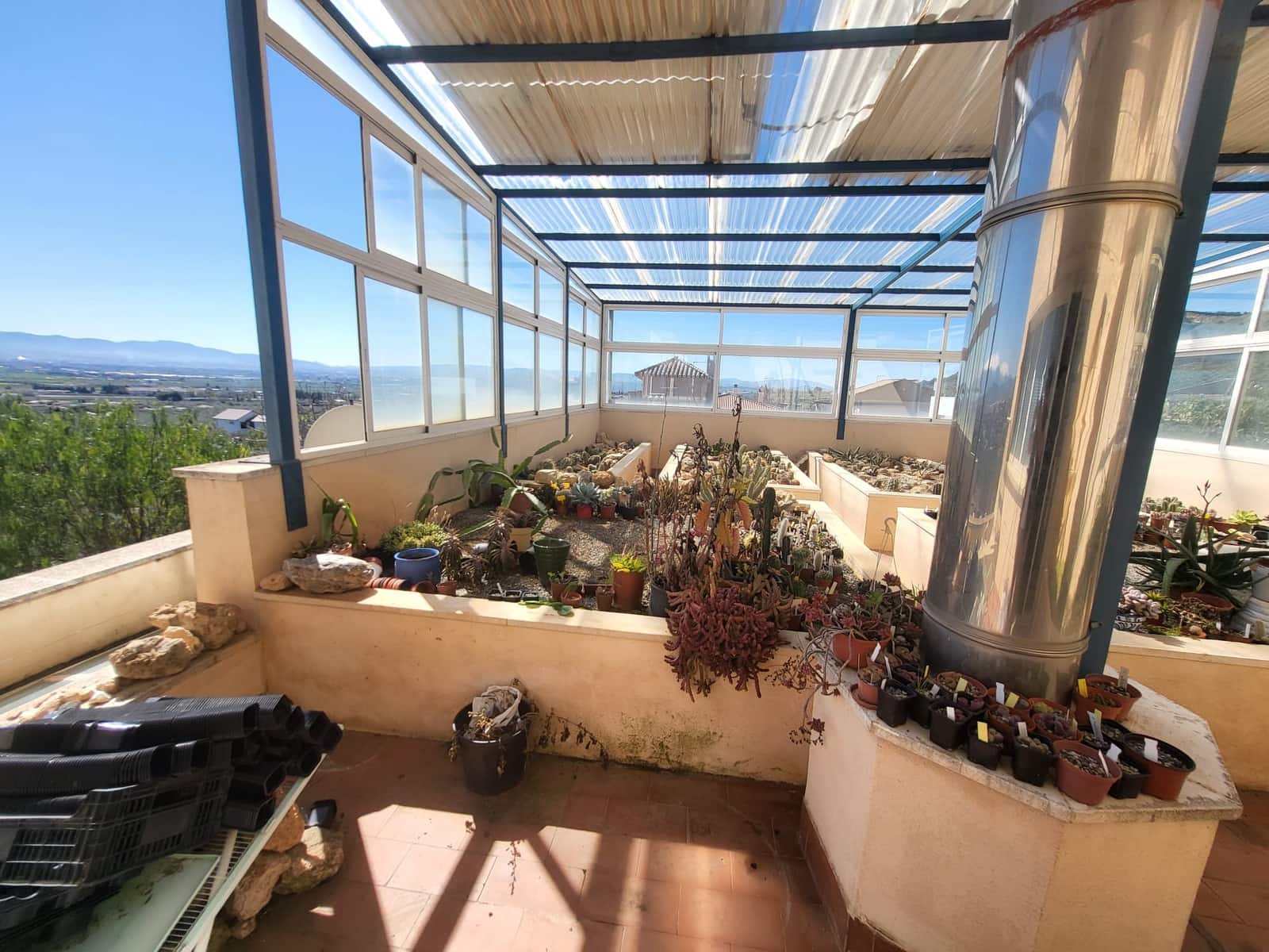 Villa til salgs i Albolote med svømmebasseng garasje - € 410 000 (Ref: 10175380)