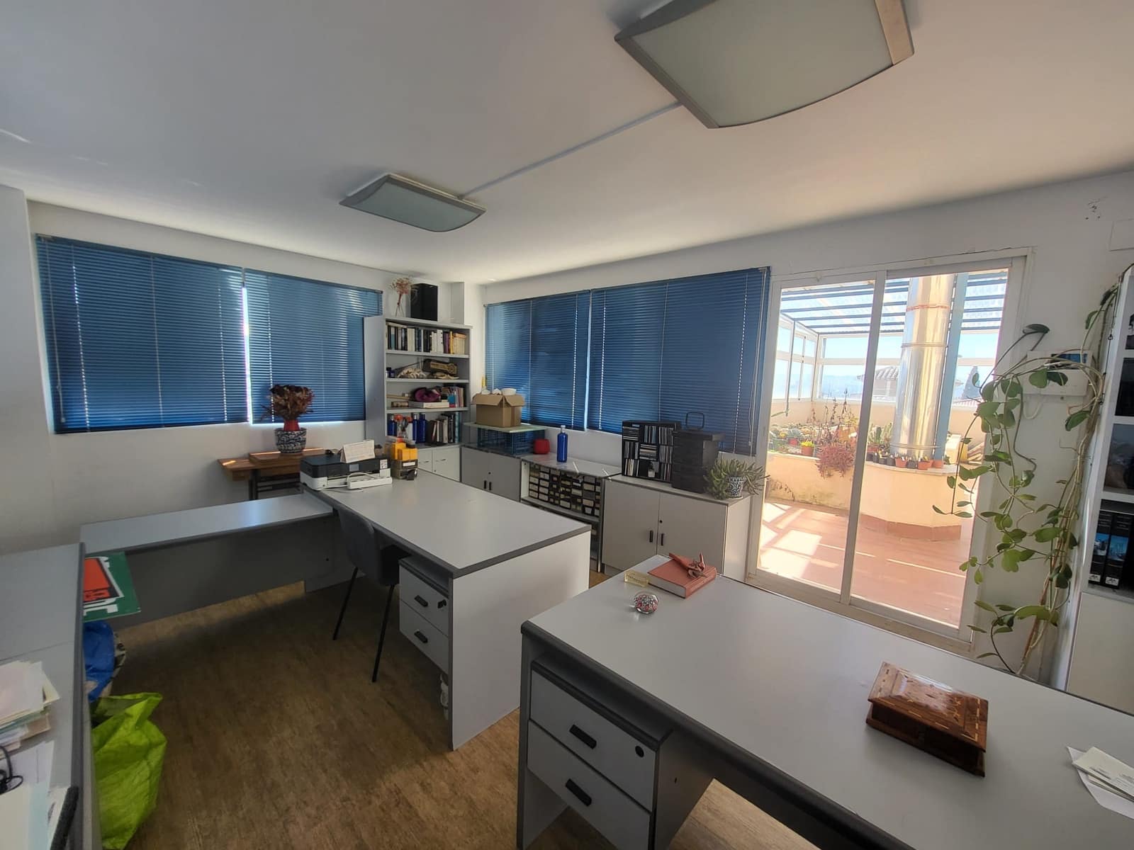 Villa til salgs i Albolote med svømmebasseng garasje - € 410 000 (Ref: 10175380)