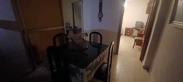 Apartament na sprzedaż w Castilblanco de los Arroyos - 155 000 € (Ref: 10175381)