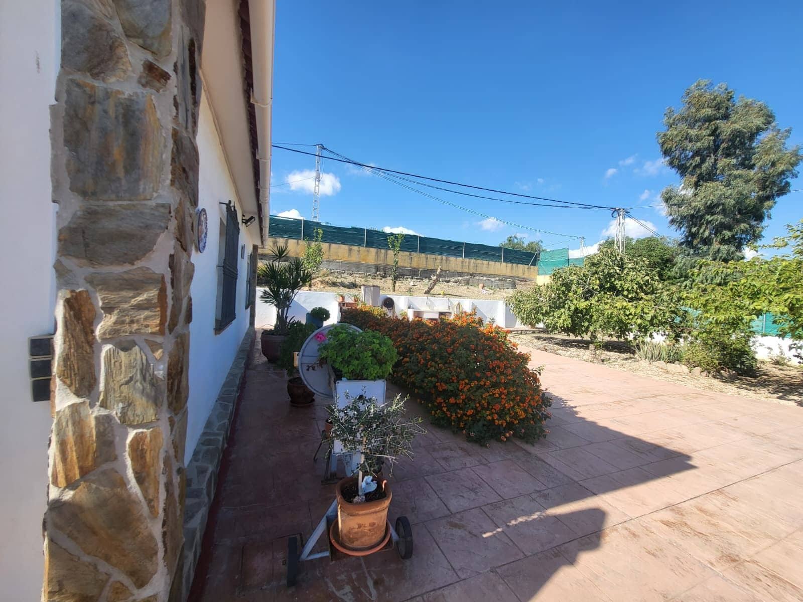 Chalet de 4 habitaciones en Cártama en venta con piscina garaje - 465.000 € (Ref: 10175573)