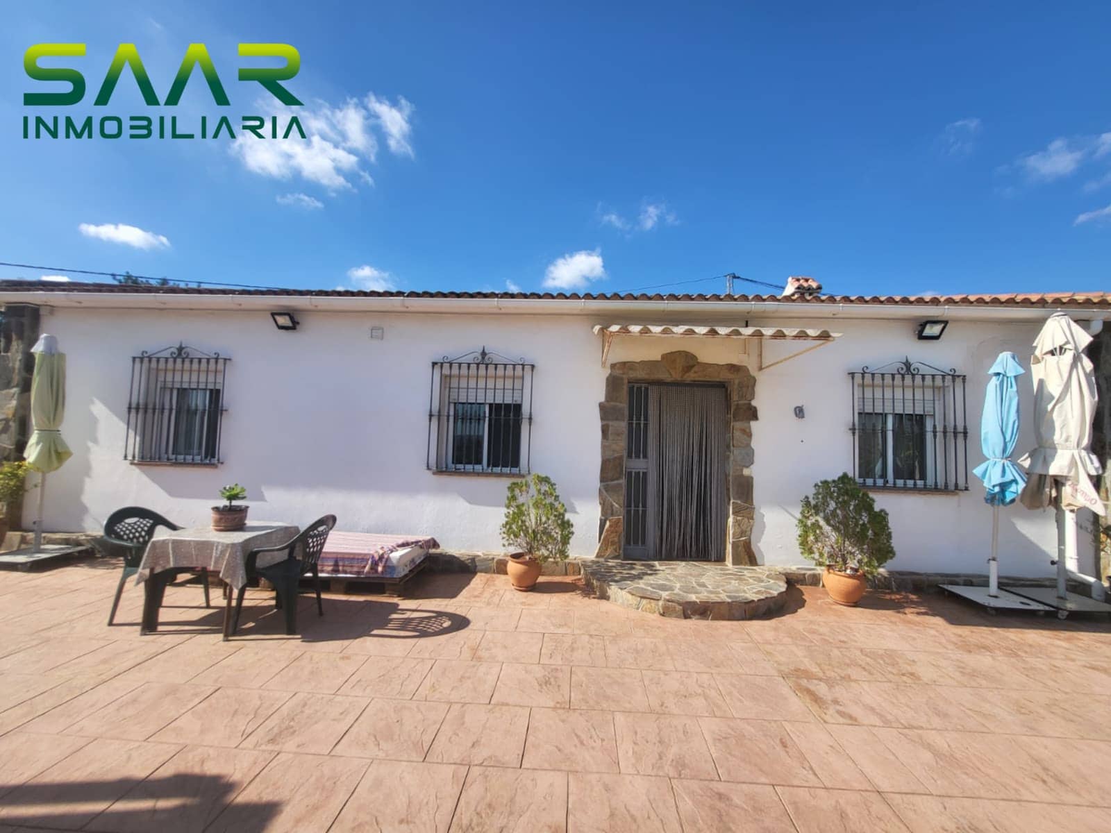 Chalet de 4 habitaciones en Cártama en venta con piscina garaje - 465.000 € (Ref: 10175573)