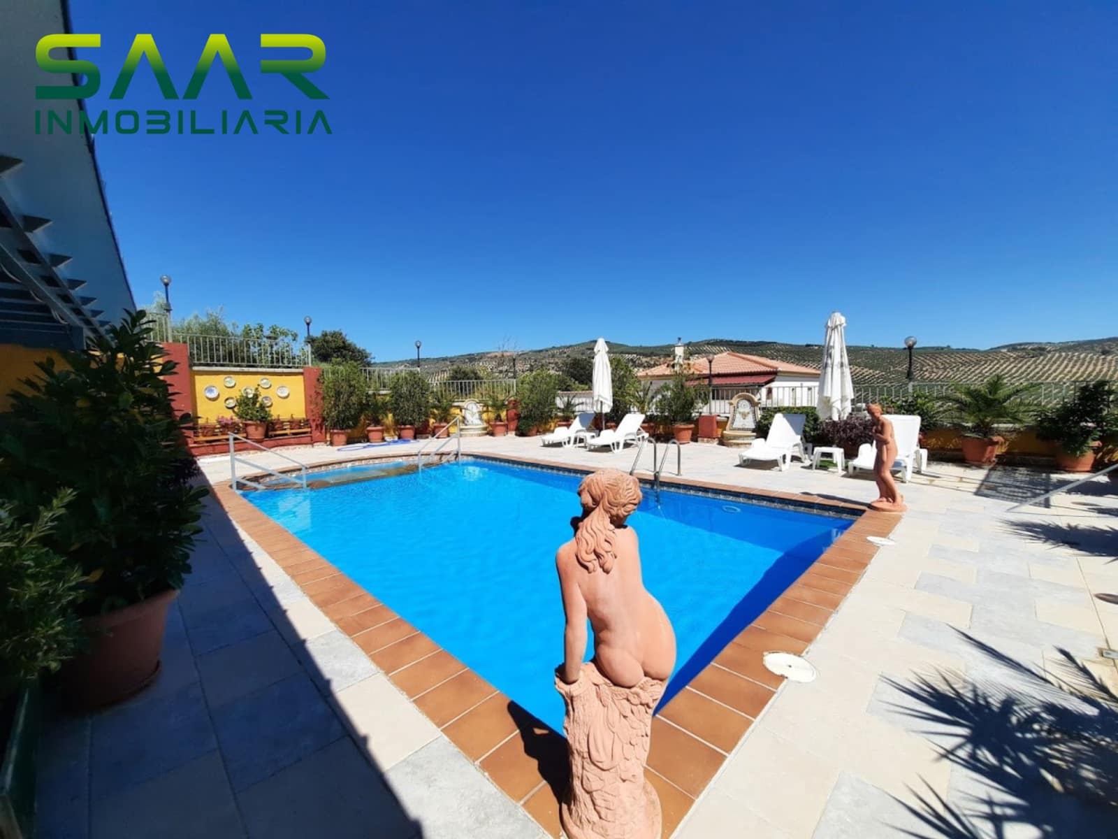 10 soveværelse Villa til salg i Moclin med swimmingpool garage - € 425.000 (Ref: 10175576)