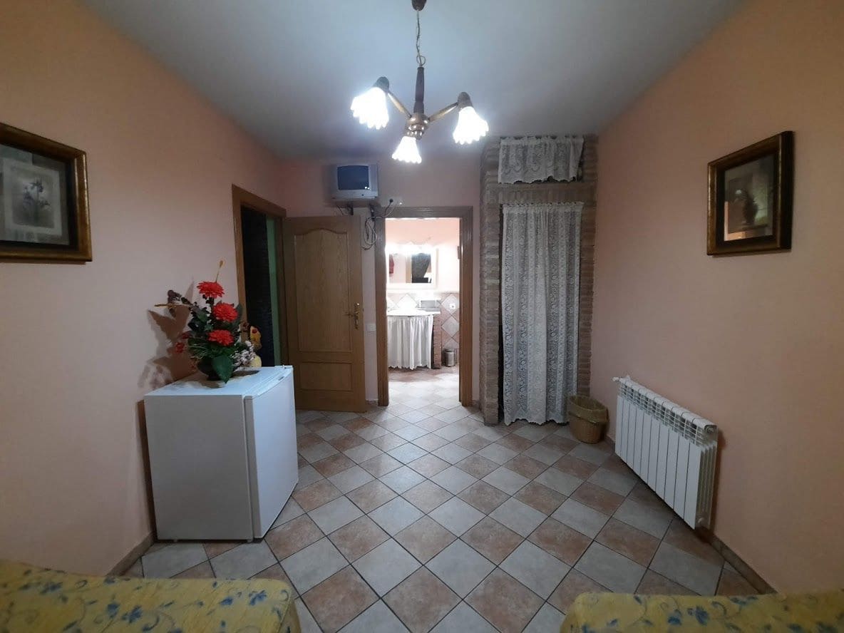 10 soveværelse Villa til salg i Moclin med swimmingpool garage - € 425.000 (Ref: 10175576)