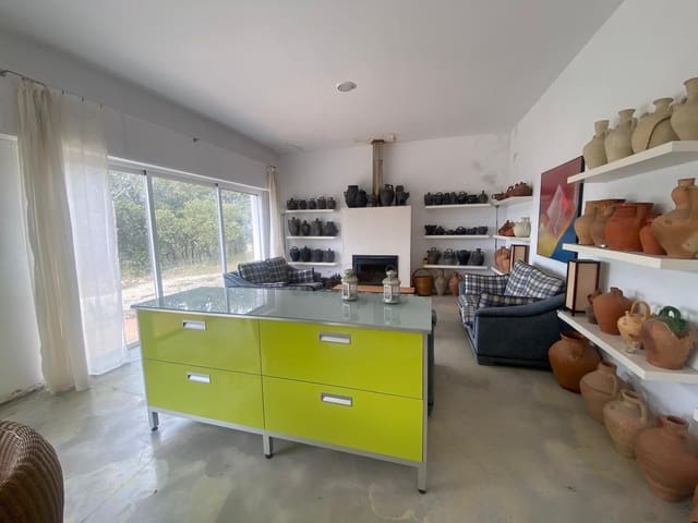 Finca/Herregård til salgs i Alcalá la Real - € 109 900 (Ref: 10175586)
