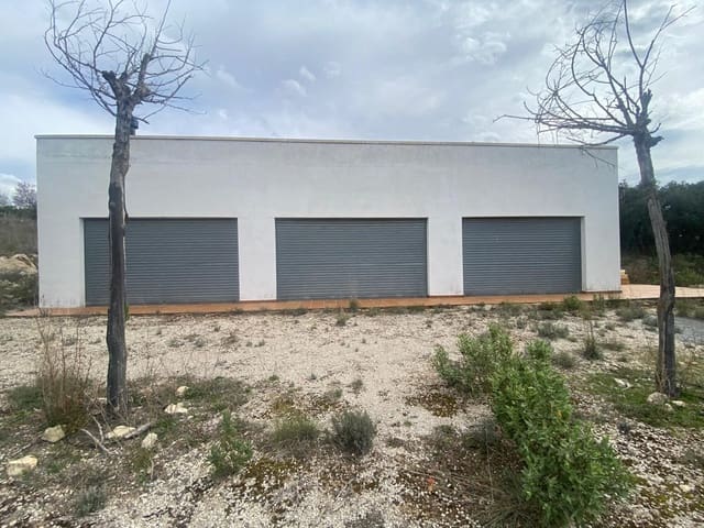 Finca/Herregård til salgs i Alcalá la Real - € 109 900 (Ref: 10175586)