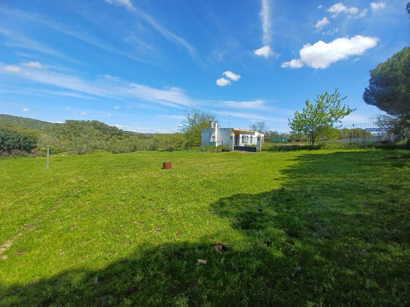 3 soverom Finca/Herregård til salgs i Guillena med svømmebasseng garasje - € 104 000 (Ref: 8935664)