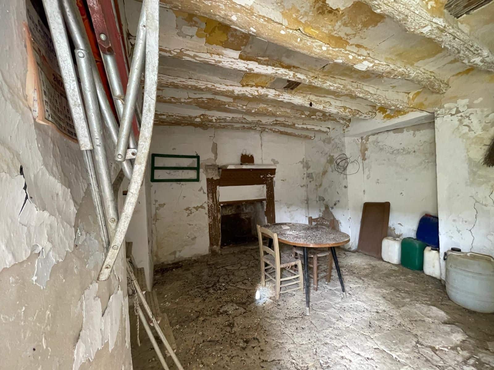 Finca/Country House for sale in Algarinejo - € 39,000 (Ref: 8948522)