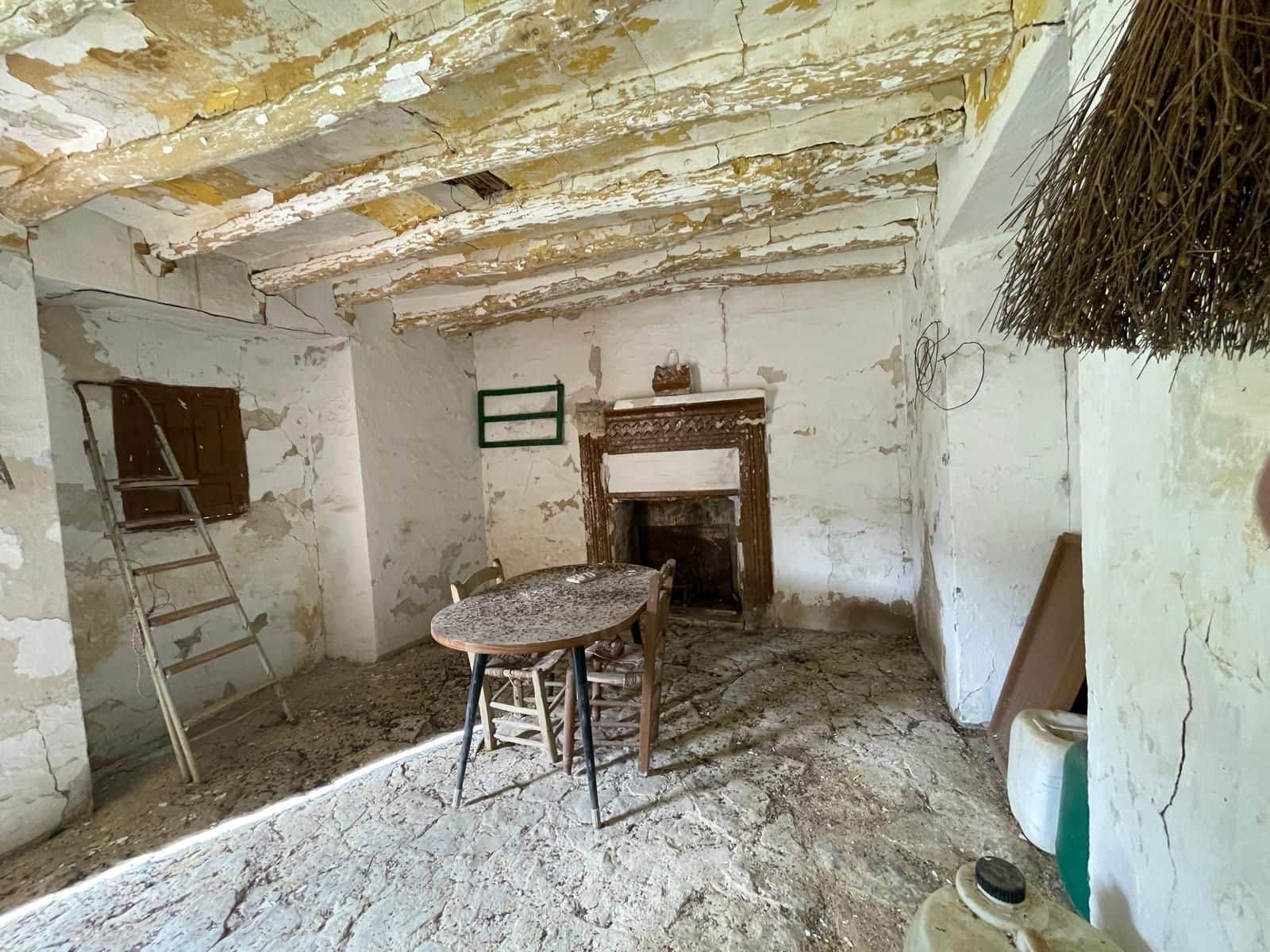 Finca/Country House for sale in Algarinejo - € 39,000 (Ref: 8948522)