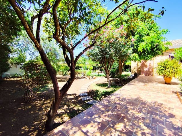 3 bedroom Villa for sale in Las Pajanosas, Guillena - € 211,000 (Ref: 9142626)