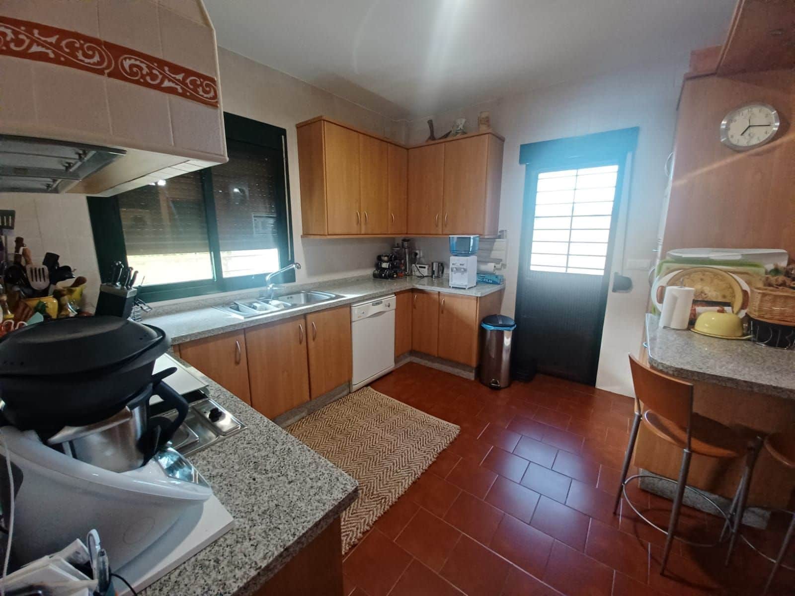 4 soveværelse Villa til salg i Castilblanco de los Arroyos med swimmingpool garage - € 280.000 (Ref: 9254708)