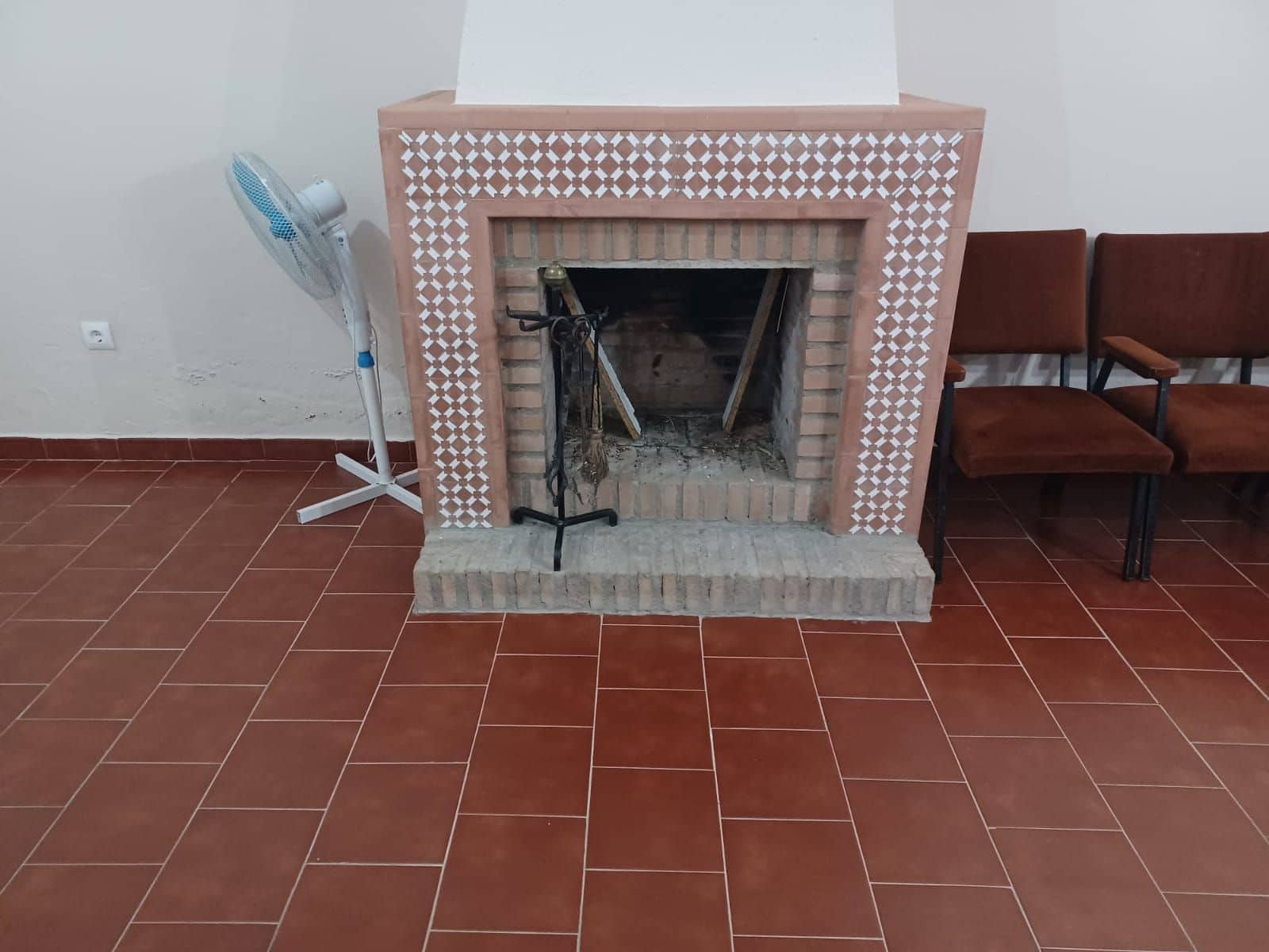 4 soveværelse Villa til salg i Castilblanco de los Arroyos med swimmingpool garage - € 280.000 (Ref: 9254708)