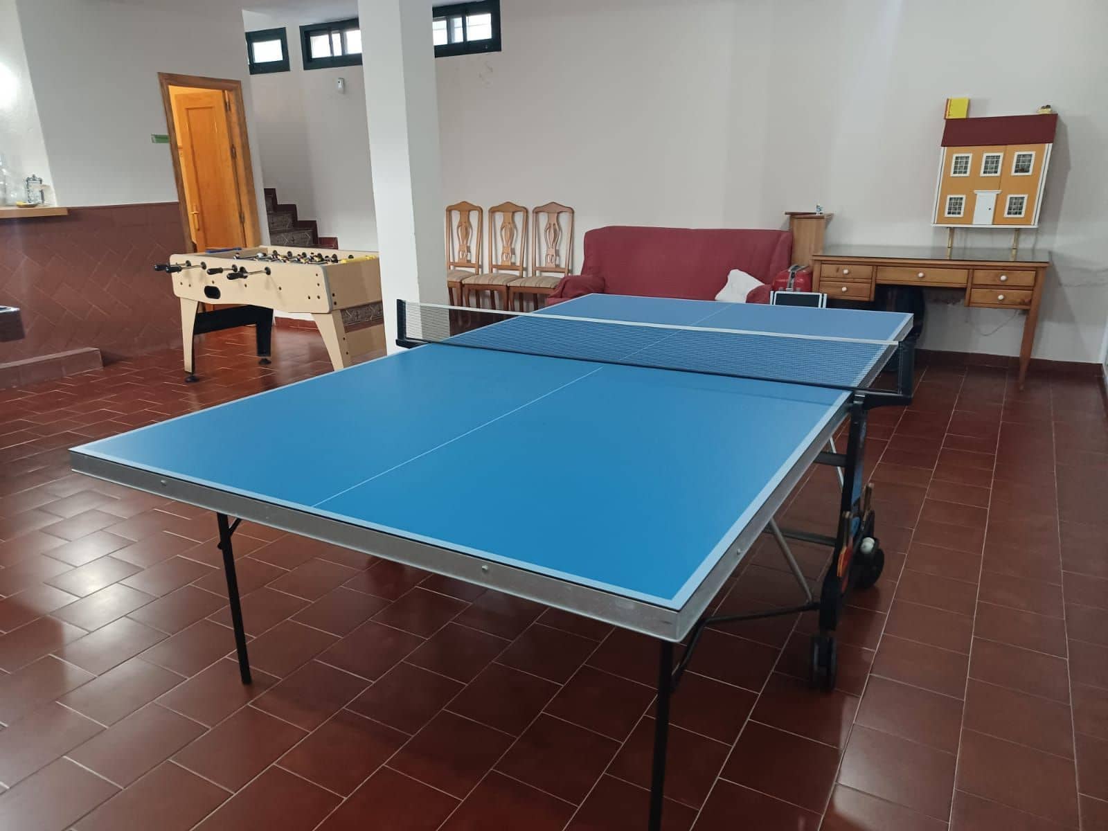 4 soveværelse Villa til salg i Castilblanco de los Arroyos med swimmingpool garage - € 280.000 (Ref: 9254708)