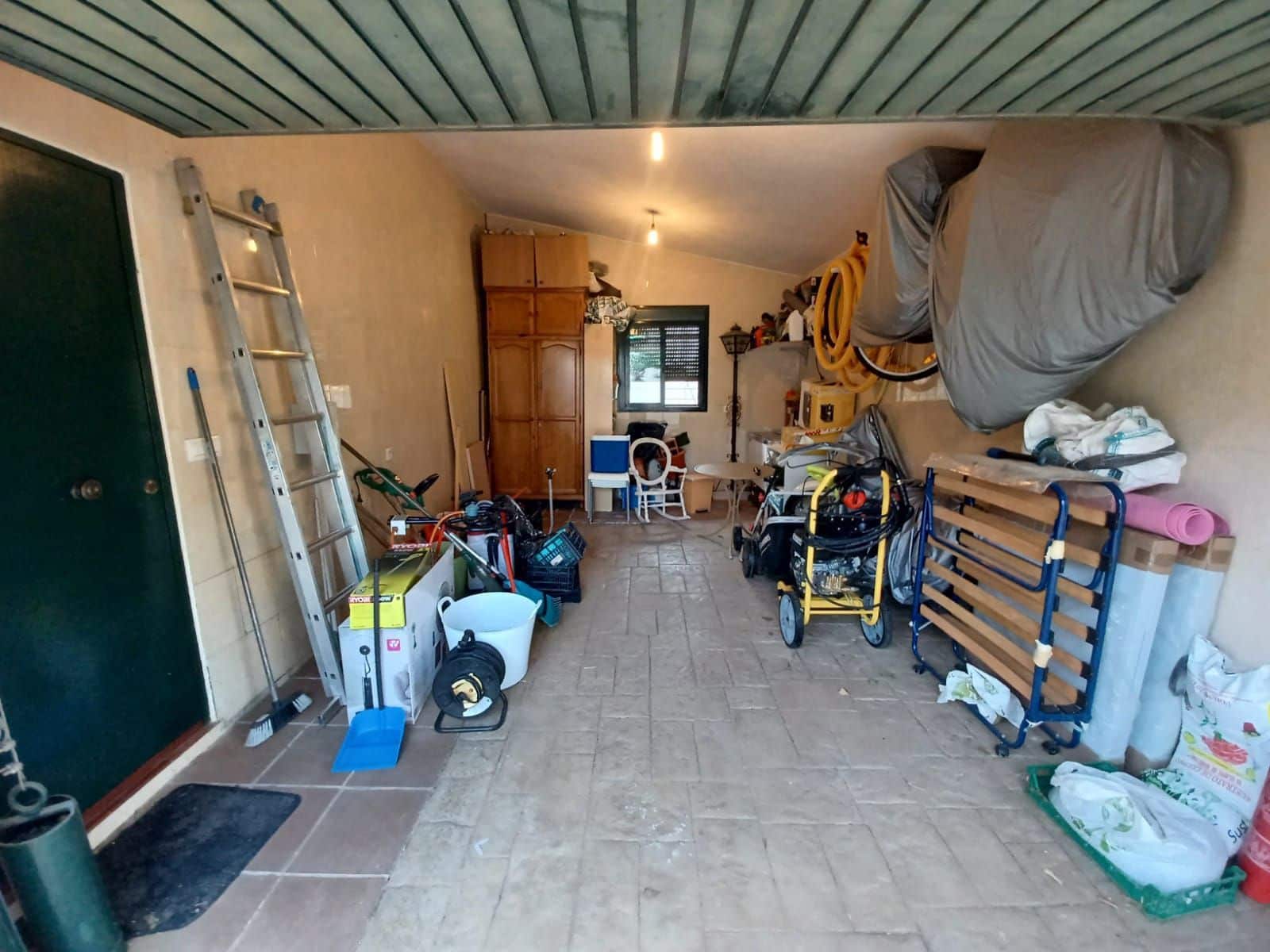 4 soveværelse Villa til salg i Castilblanco de los Arroyos med swimmingpool garage - € 280.000 (Ref: 9254708)