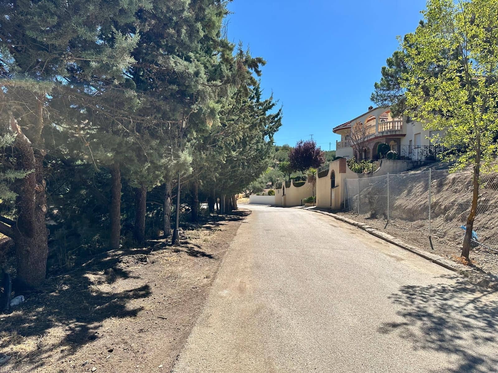 Bauplatz zu verkaufen in Moclin - 25.500 € (Ref: 9361940)