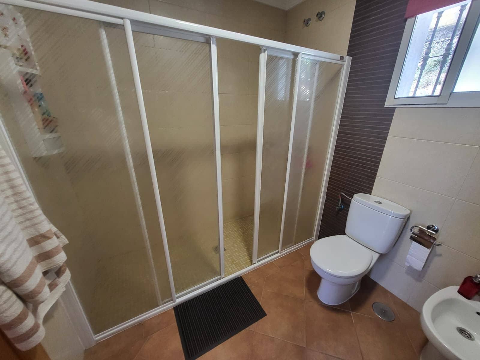 4 soveværelse Villa til salg i Cartama med swimmingpool garage - € 470.000 (Ref: 9378726)