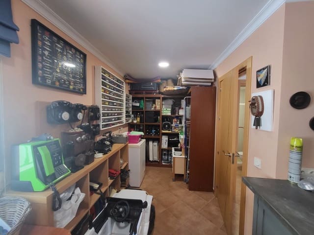 4 soverom Villa til salgs i Cártama med svømmebasseng garasje - € 470 000 (Ref: 9378726)