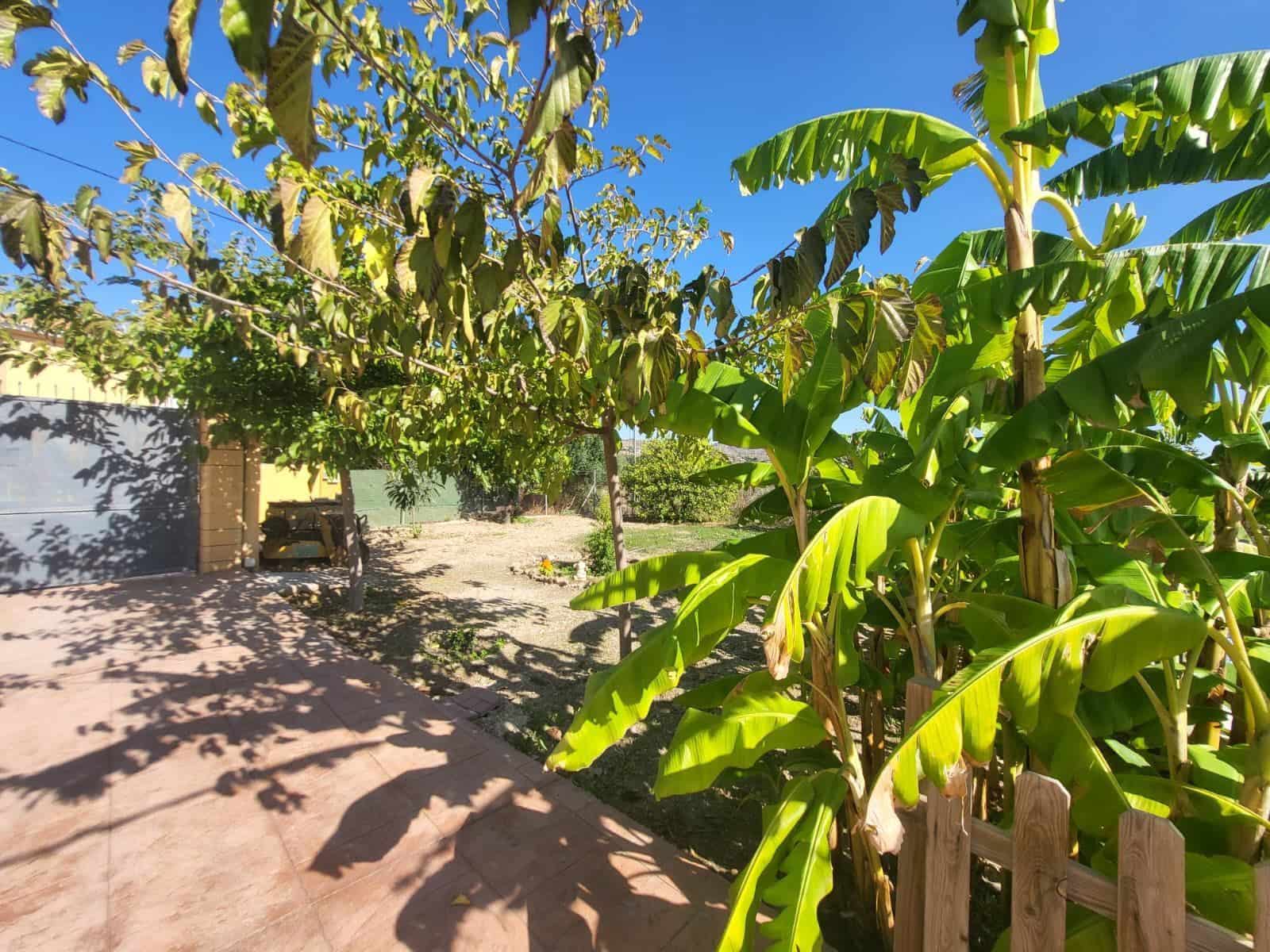 4 soveværelse Villa til salg i Cartama med swimmingpool garage - € 470.000 (Ref: 9378726)