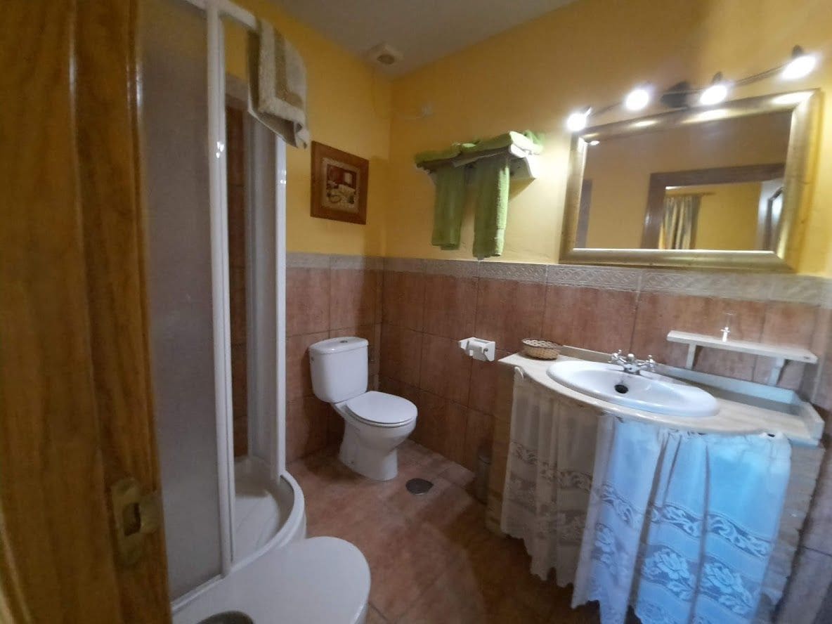 10 soveværelse Villa til salg i Moclin - € 600.000 (Ref: 9385115)