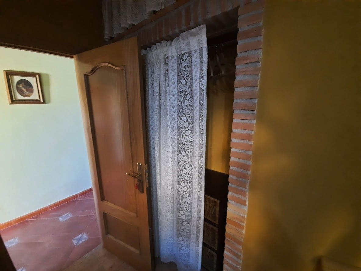 10 soveværelse Villa til salg i Moclin - € 600.000 (Ref: 9385115)