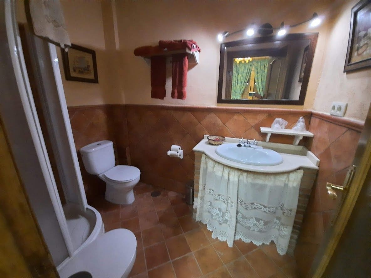 10 soveværelse Villa til salg i Moclin - € 600.000 (Ref: 9385115)