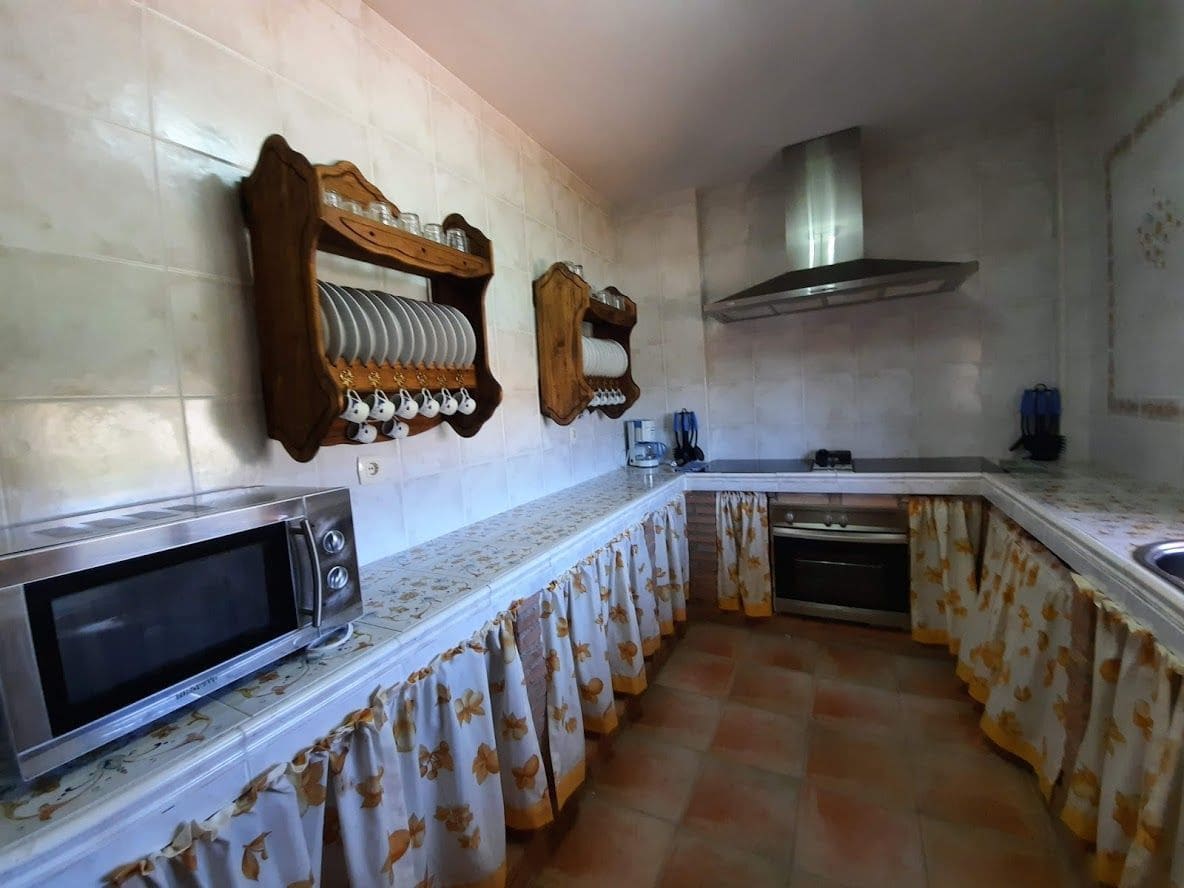 10 soveværelse Villa til salg i Moclin - € 600.000 (Ref: 9385115)