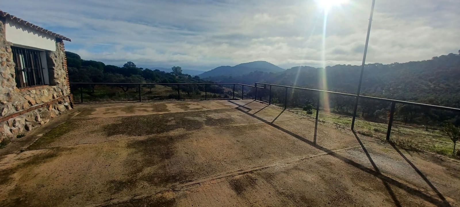 4 makuuhuone Maalaistalo myytävänä paikassa Cazalla de la Sierra mukana 
autotalli - 350 000 € (Ref: 9518453)