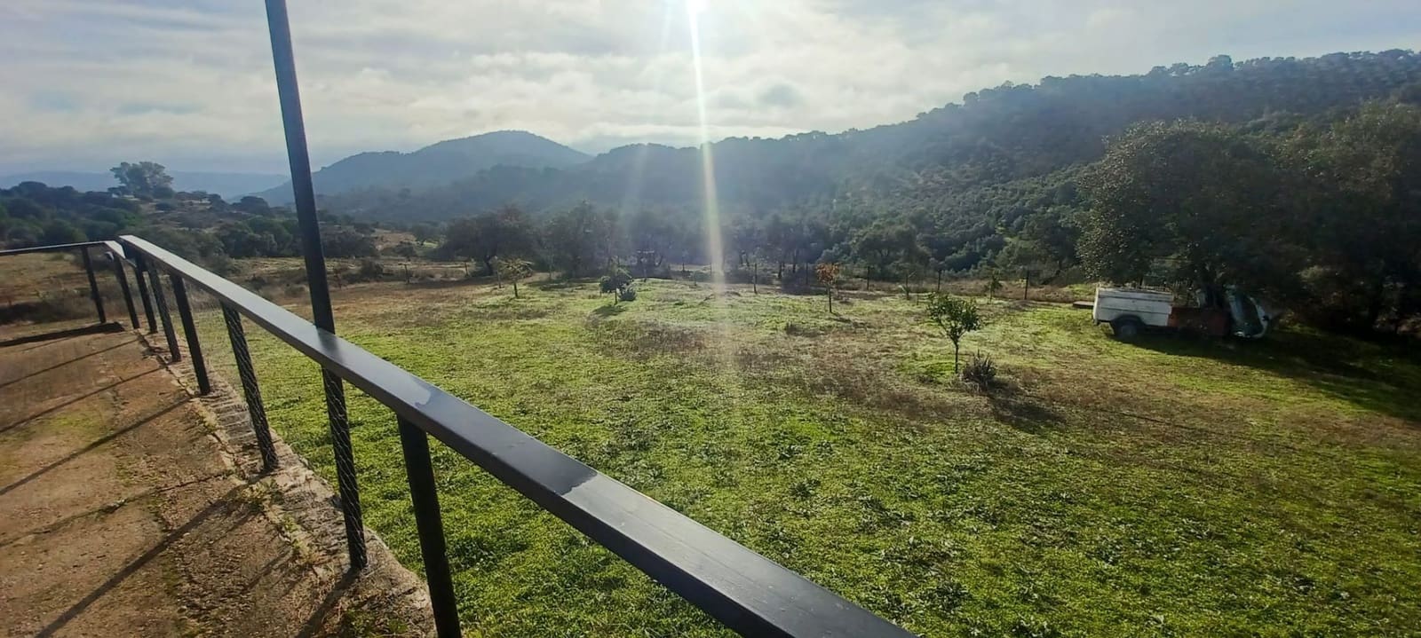 4 makuuhuone Maalaistalo myytävänä paikassa Cazalla de la Sierra mukana 
autotalli - 350 000 € (Ref: 9518453)