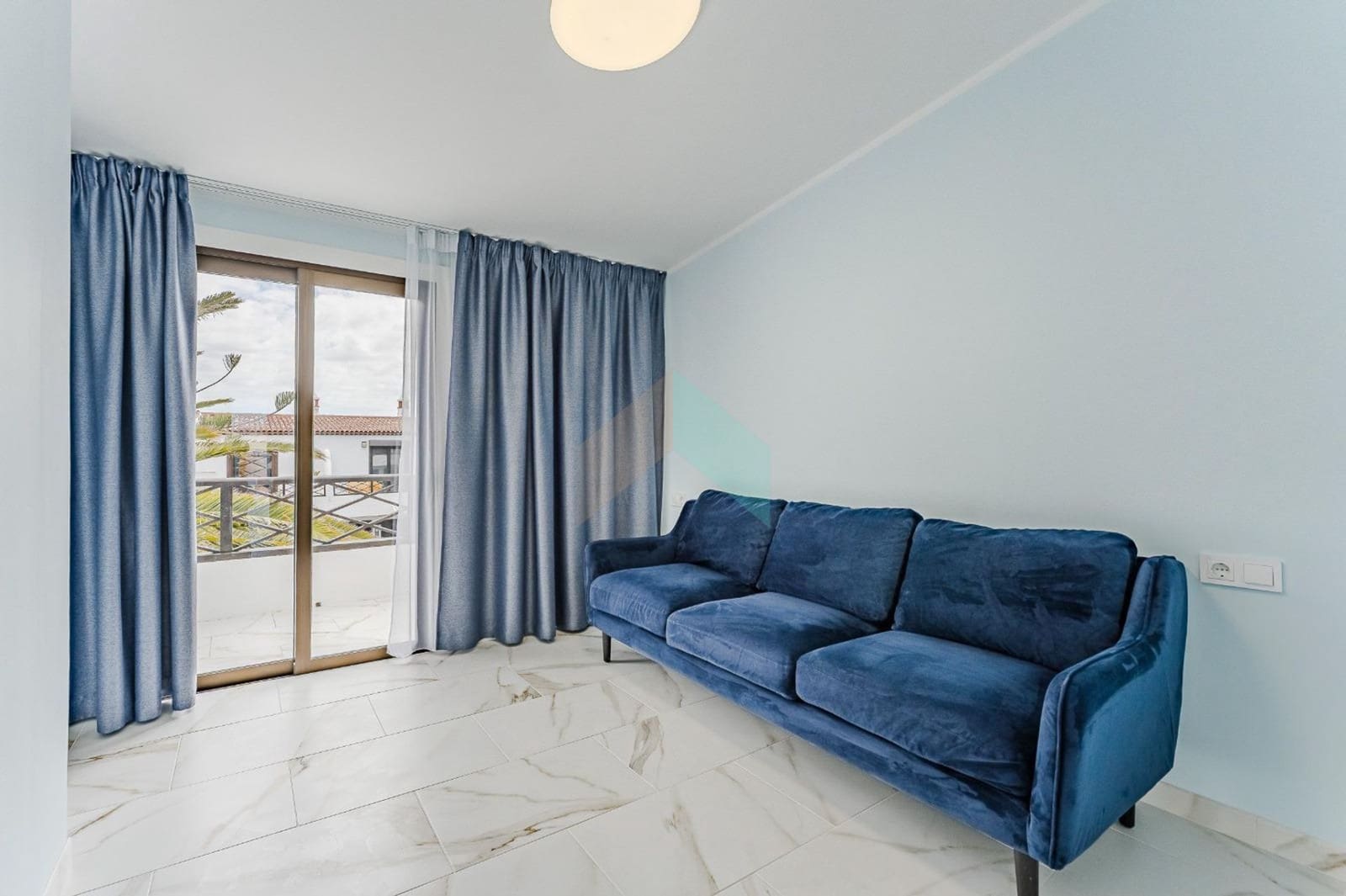 2 soveværelse Byhus til salg i Costa del Silencio med swimmingpool garage - € 325.000 (Ref: 8927263)