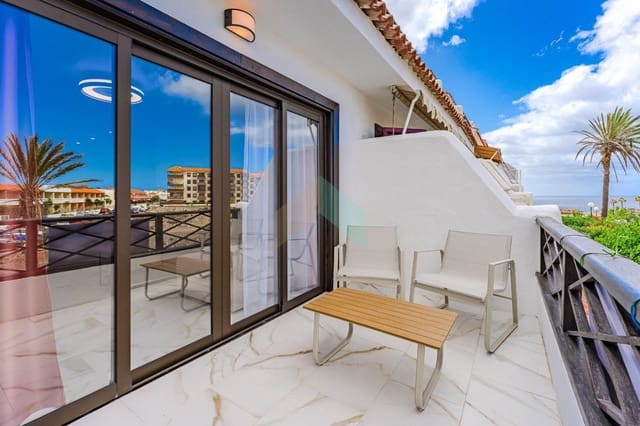 2 slaapkamer Huis te koop in Costa del Silencio, Arona met zwembad garage - € 325.000 (Ref: 8927263)