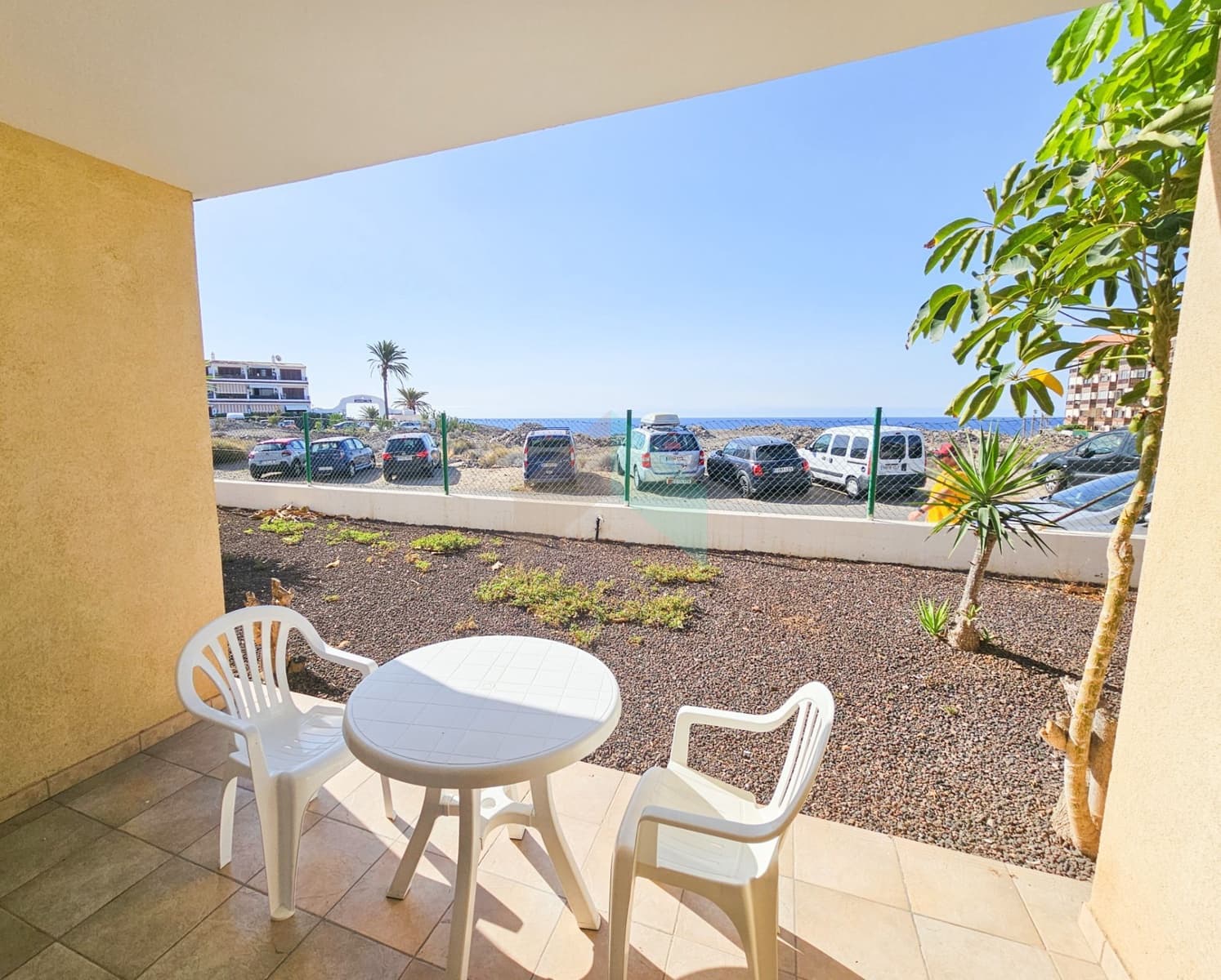 Studio na sprzedaż w Costa del Silencio z basenem garażem - 168 800 € (Ref: 8927274)