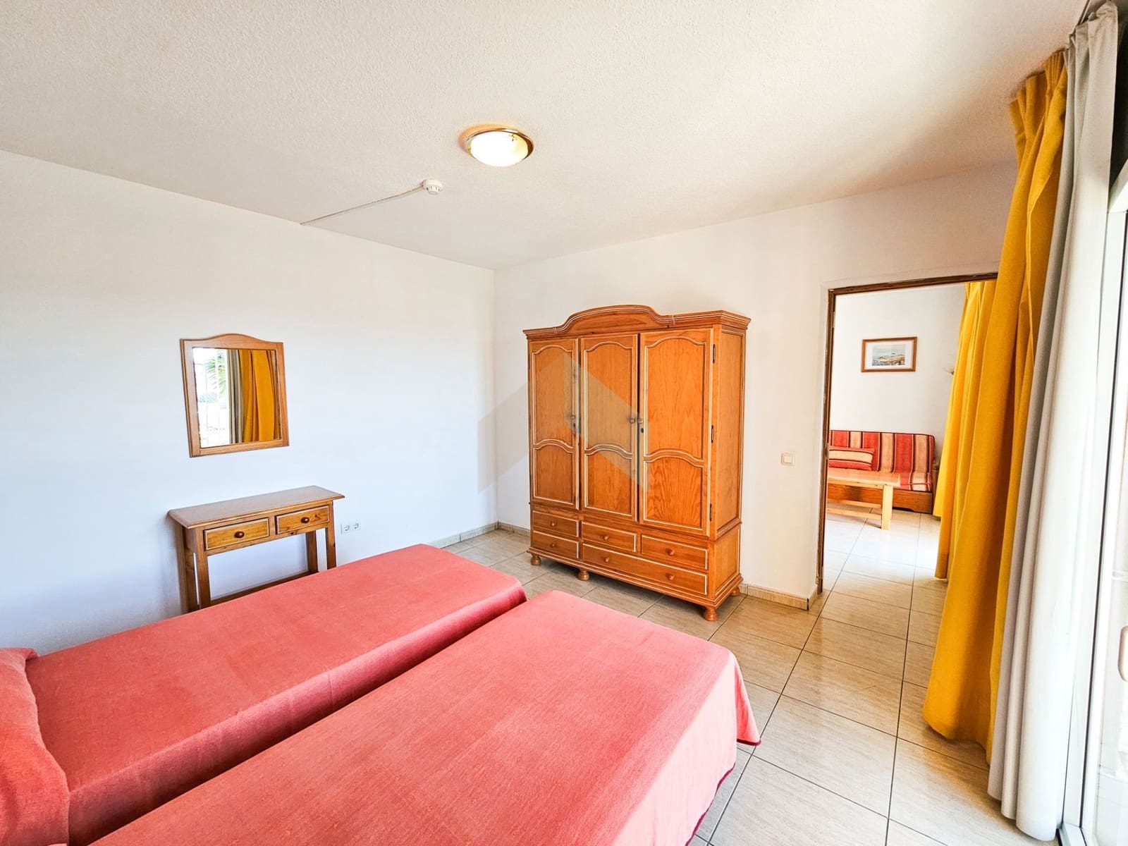 1 quarto Apartamento para venda em Costa del Silencio com piscina - 215 800 € (Ref: 8927275)