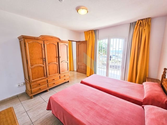 1 soveværelse Lejlighed til salg i Costa del Silencio, Arona med swimmingpool - € 215.800 (Ref: 8927275)