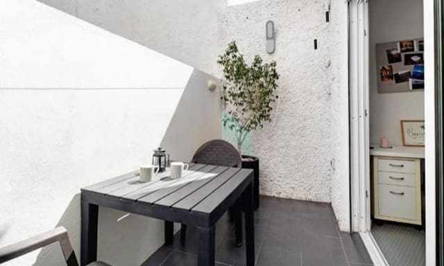 Studio te koop in Costa del Silencio, Arona met zwembad garage - € 231.250 (Ref: 8927278)