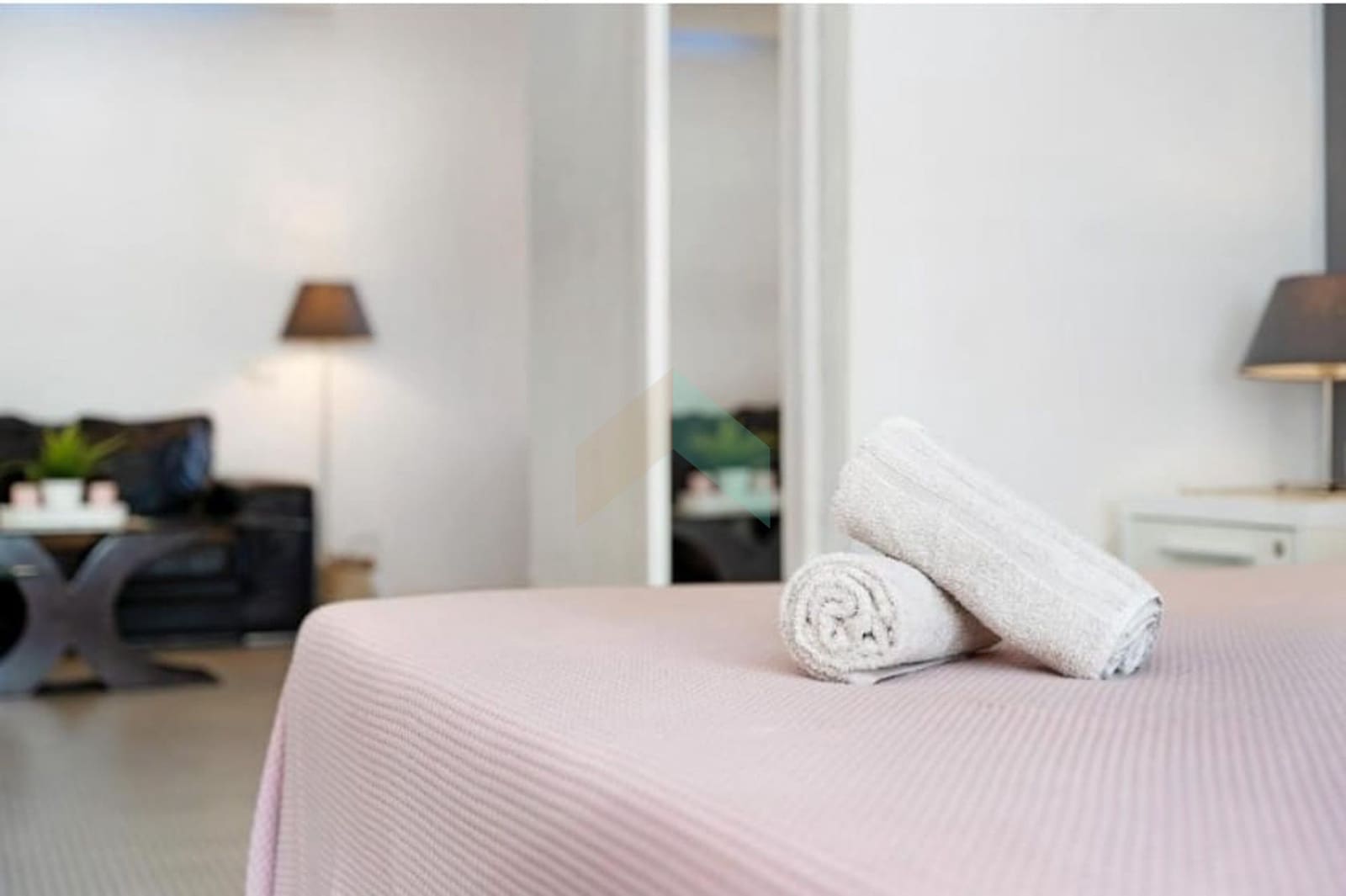 Studio te koop in Costa del Silencio met zwembad garage - € 231.250 (Ref: 8927278)