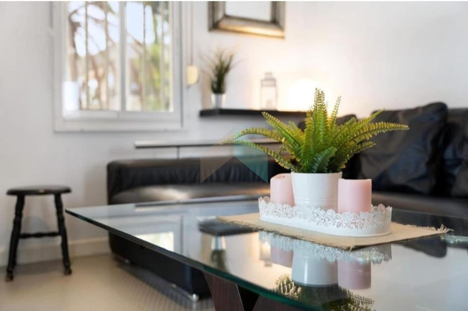 Studio te koop in Costa del Silencio met zwembad garage - € 231.250 (Ref: 8927278)