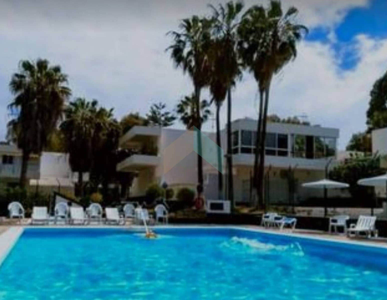 Studio te koop in Costa del Silencio met zwembad garage - € 231.250 (Ref: 8927278)