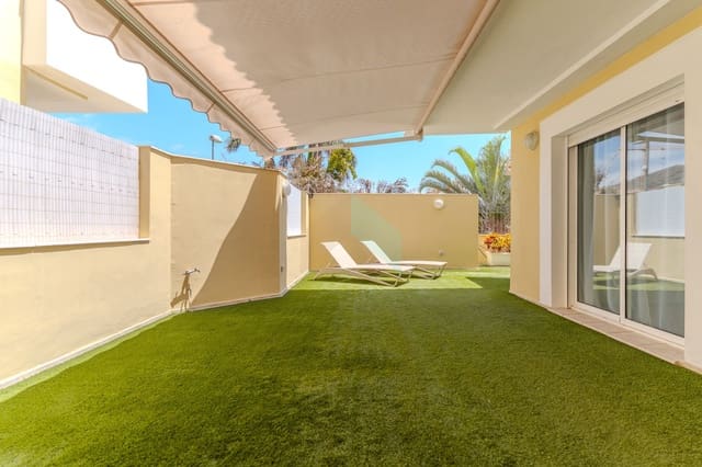 5 Zimmer Villa zu verkaufen in Playa de Fañabé Alto, Adeje mit Pool Garage - 680.000 € (Ref: 9050743)