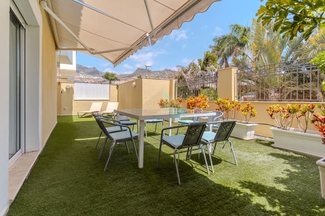 5 Zimmer Villa zu verkaufen in Playa de Fañabé Alto, Adeje mit Pool Garage - 680.000 € (Ref: 9050743)