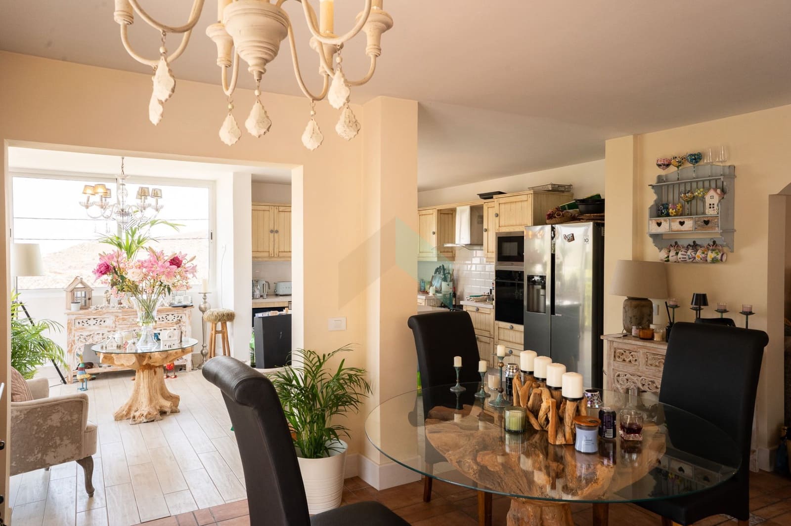 3 soveværelse Villa til salg i San Miguel de Abona med swimmingpool garage - € 420.000 (Ref: 9145256)